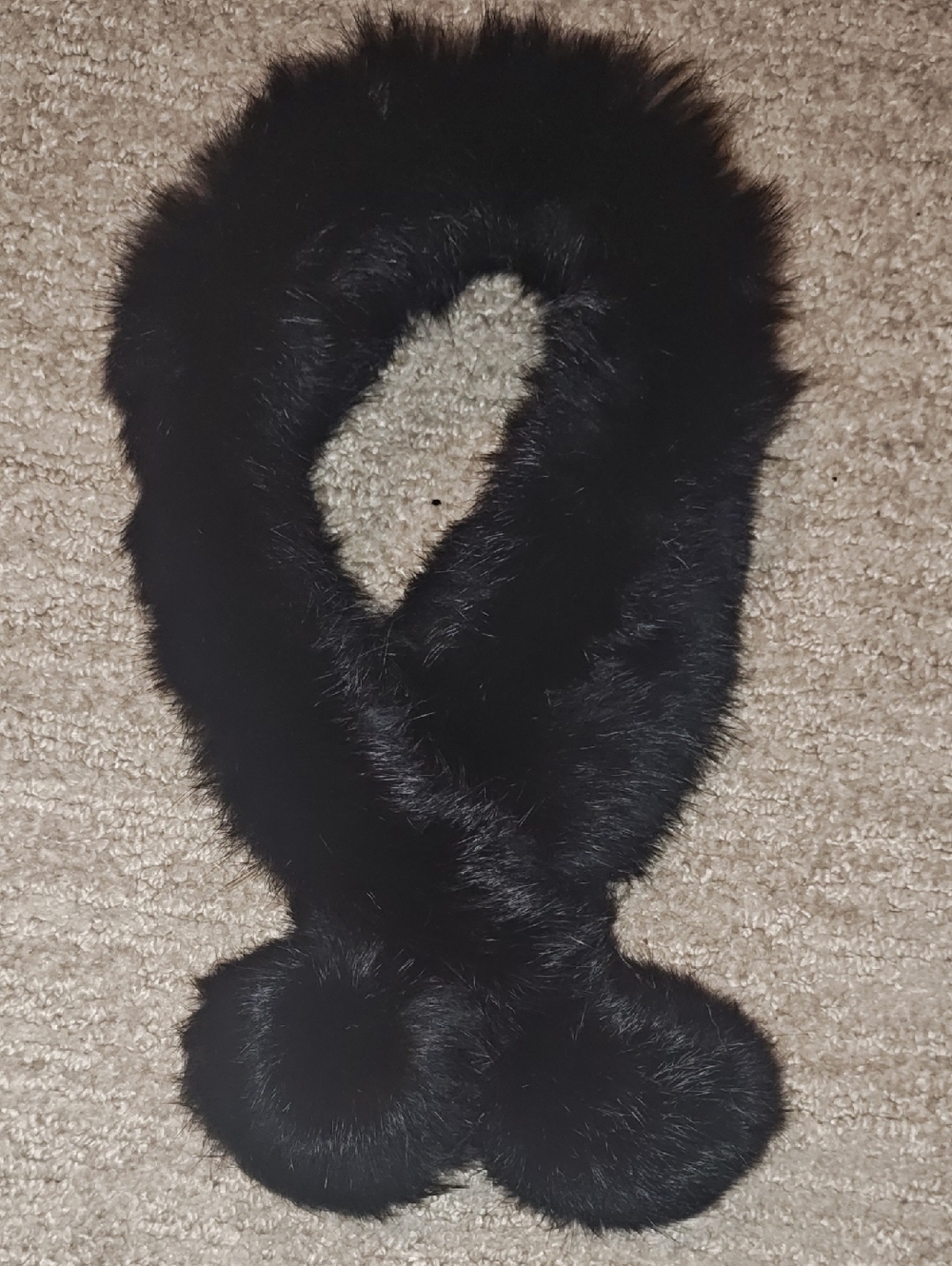 Rabbit Fur Scarf - Picture 3 of 4